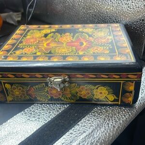 Elegant Olinala Square Box, is handcrafted in Mexico with fragrant linaloe wood.